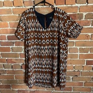 Vici shift dress with blue and white pattern.